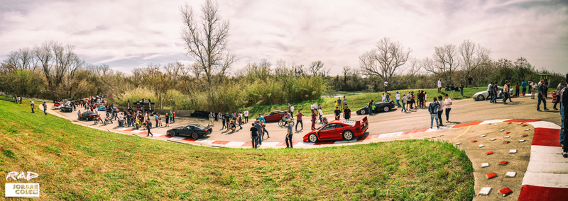 Illustration for article titled The Fastest Way from Dallas to Austin is Craigslist: A Radwood Story